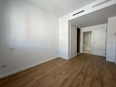 Middle Floor Apartment in Estepona