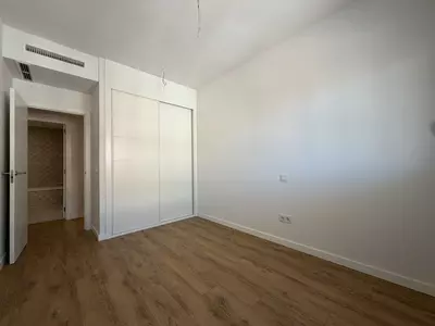 Middle Floor Apartment in Estepona