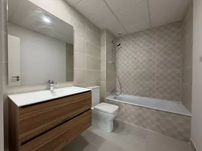 Middle Floor Apartment in Estepona