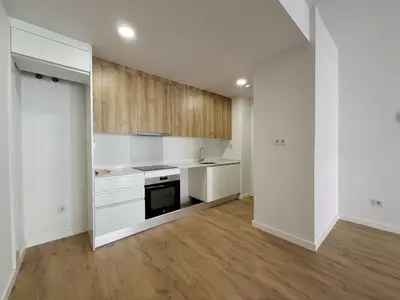Middle Floor Apartment in Estepona