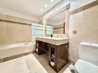 Middle Floor Apartment in Benahavís