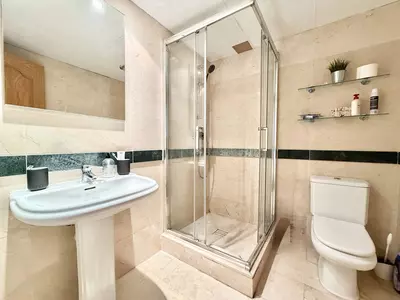 Middle Floor Apartment in Benahavís