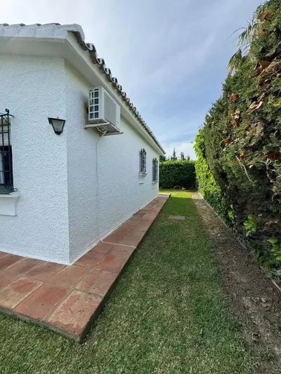 Detached Villa in Costalita