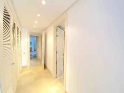 Middle Floor Apartment in Río Real