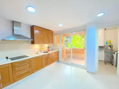 Middle Floor Apartment in Río Real