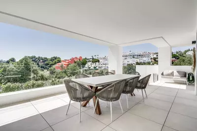 Middle Floor Apartment in Cabopino