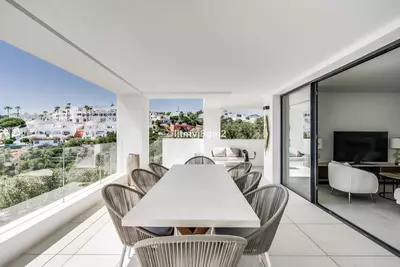 Middle Floor Apartment in Cabopino