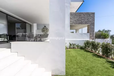 Middle Floor Apartment in Cabopino