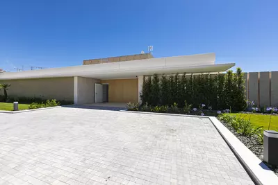 Middle Floor Apartment in Benahavís