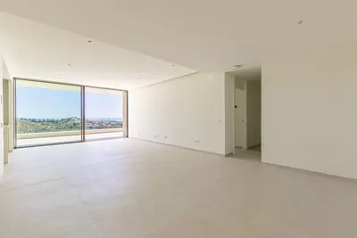 Middle Floor Apartment in Benahavís