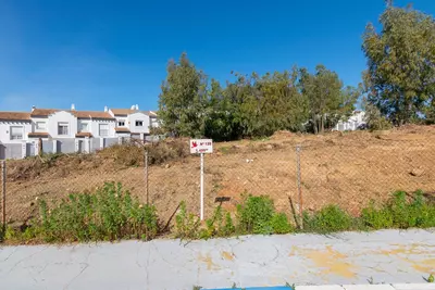 Residential Plot in Manilva
