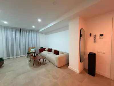 Middle Floor Apartment in Estepona