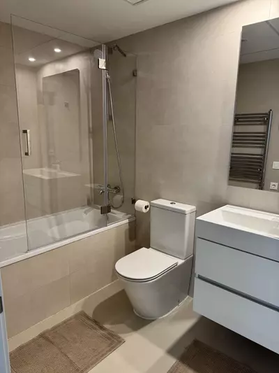 Middle Floor Apartment in Estepona