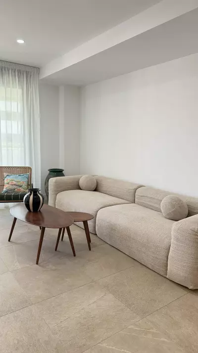 Middle Floor Apartment in Estepona
