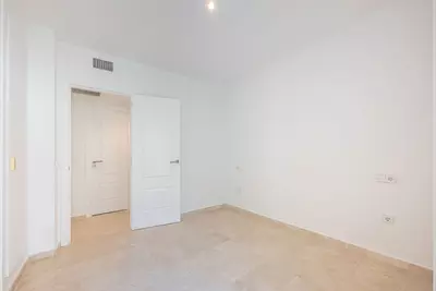 Middle Floor Apartment in Cancelada
