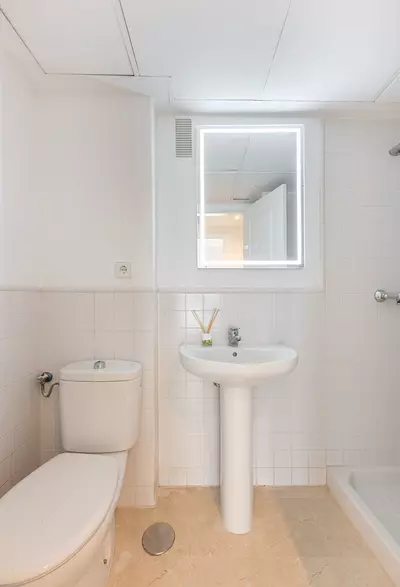 Middle Floor Apartment in Cancelada