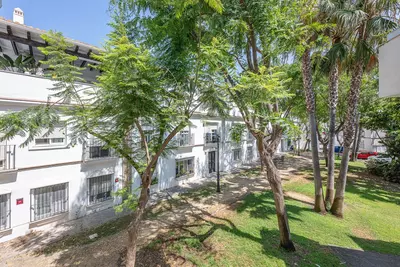 Middle Floor Apartment in Cancelada