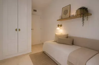 Middle Floor Apartment in Cancelada
