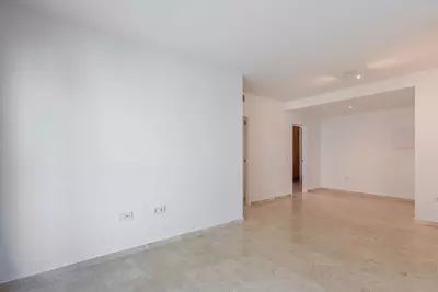 Middle Floor Apartment in Cancelada