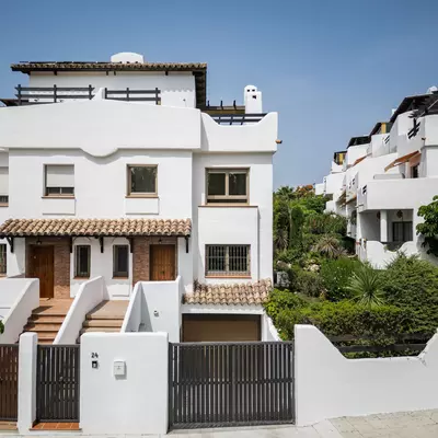 Semi-Detached House in Marbella