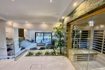 Detached Villa in El Paraiso