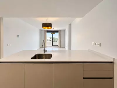 Middle Floor Apartment in Estepona