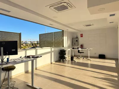 Middle Floor Apartment in Estepona
