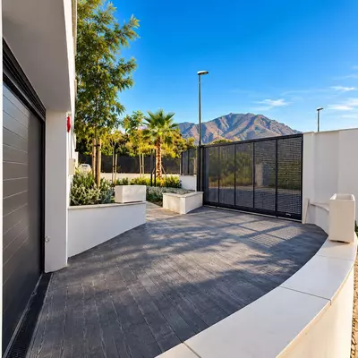 Middle Floor Apartment in Estepona