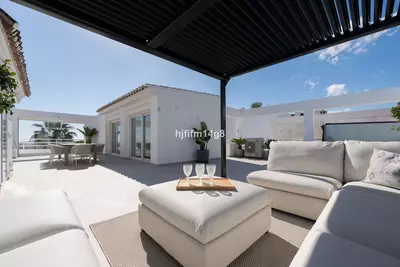 Penthouse Duplex in Nueva Andalucía