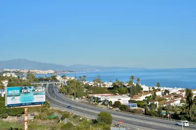 Top Floor Apartment in Estepona