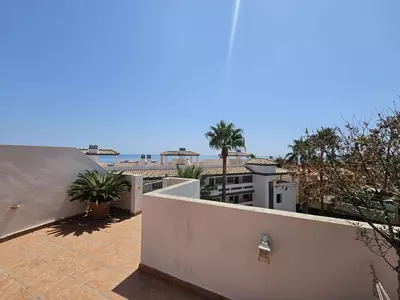 Top Floor Apartment in Estepona