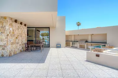 Detached Villa in Elviria