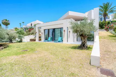 Detached Villa in Elviria