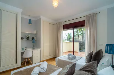 Semi-Detached House in Nueva Andalucía