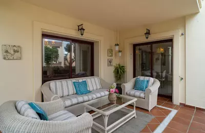 Semi-Detached House in Nueva Andalucía