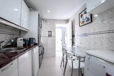 Middle Floor Apartment in Nueva Andalucía