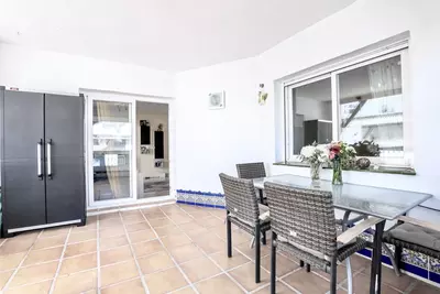 Middle Floor Apartment in Nueva Andalucía