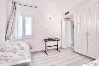Middle Floor Apartment in Nueva Andalucía