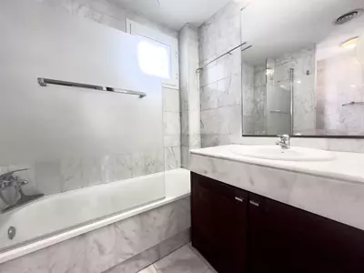 Middle Floor Apartment in Nueva Andalucía