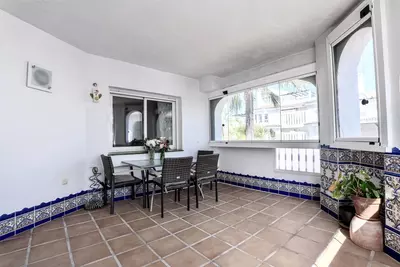 Middle Floor Apartment in Nueva Andalucía