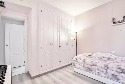 Middle Floor Apartment in Nueva Andalucía