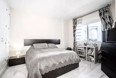 Middle Floor Apartment in Nueva Andalucía