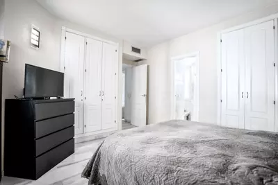 Middle Floor Apartment in Nueva Andalucía
