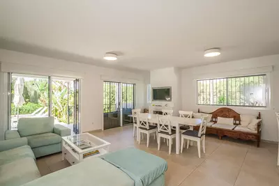 Detached Villa in Elviria