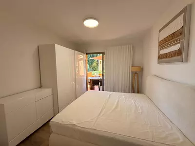 Middle Floor Apartment in Estepona