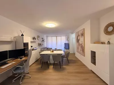 Middle Floor Apartment in Estepona