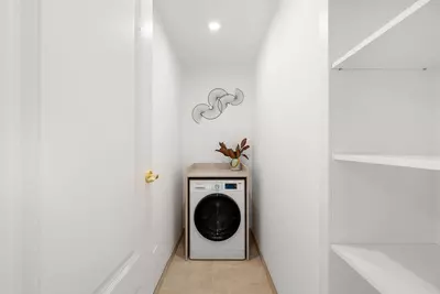 Middle Floor Apartment in Nueva Andalucía