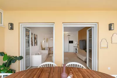 Middle Floor Apartment in Nueva Andalucía