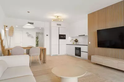Middle Floor Apartment in Nueva Andalucía