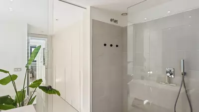 Middle Floor Apartment in Estepona